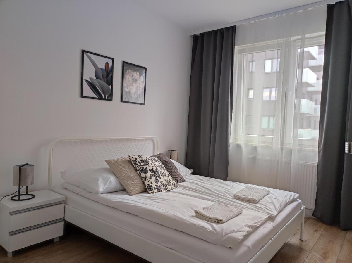 Lux Apartment Close To Medicover And Paley Варшава Экстерьер фото